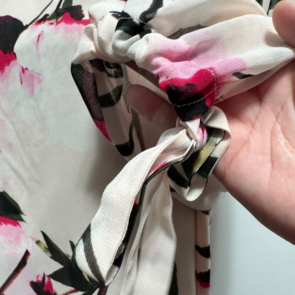 Le Chateau Floral Off Shoulder Blouse Pink - Picture 9 of 13